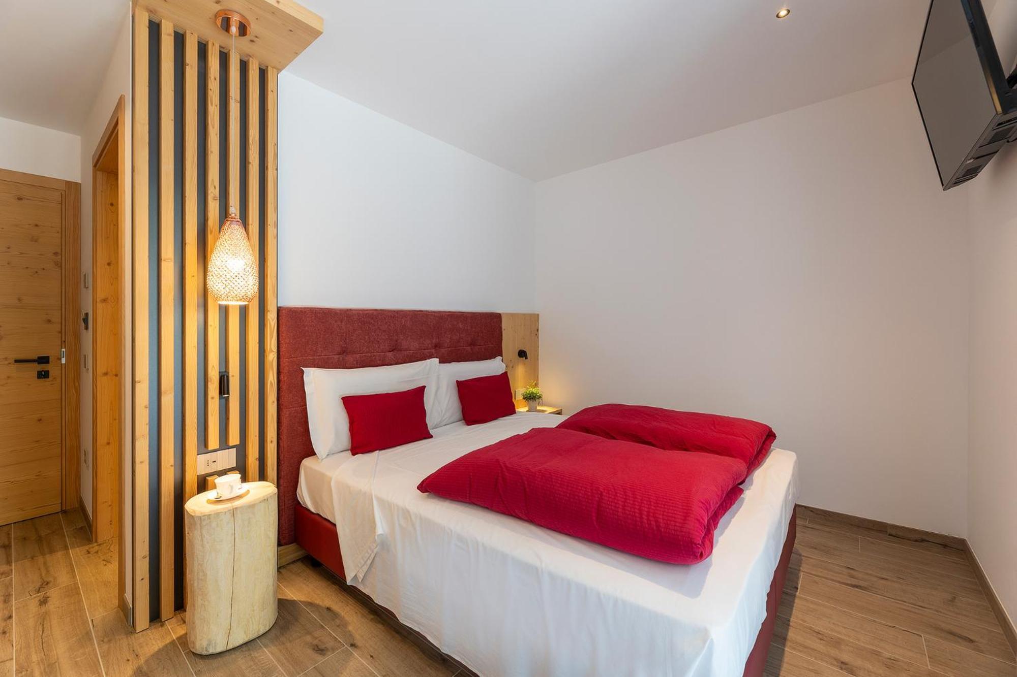 Hotel Alt Spaur Spormaggiore Exterior photo