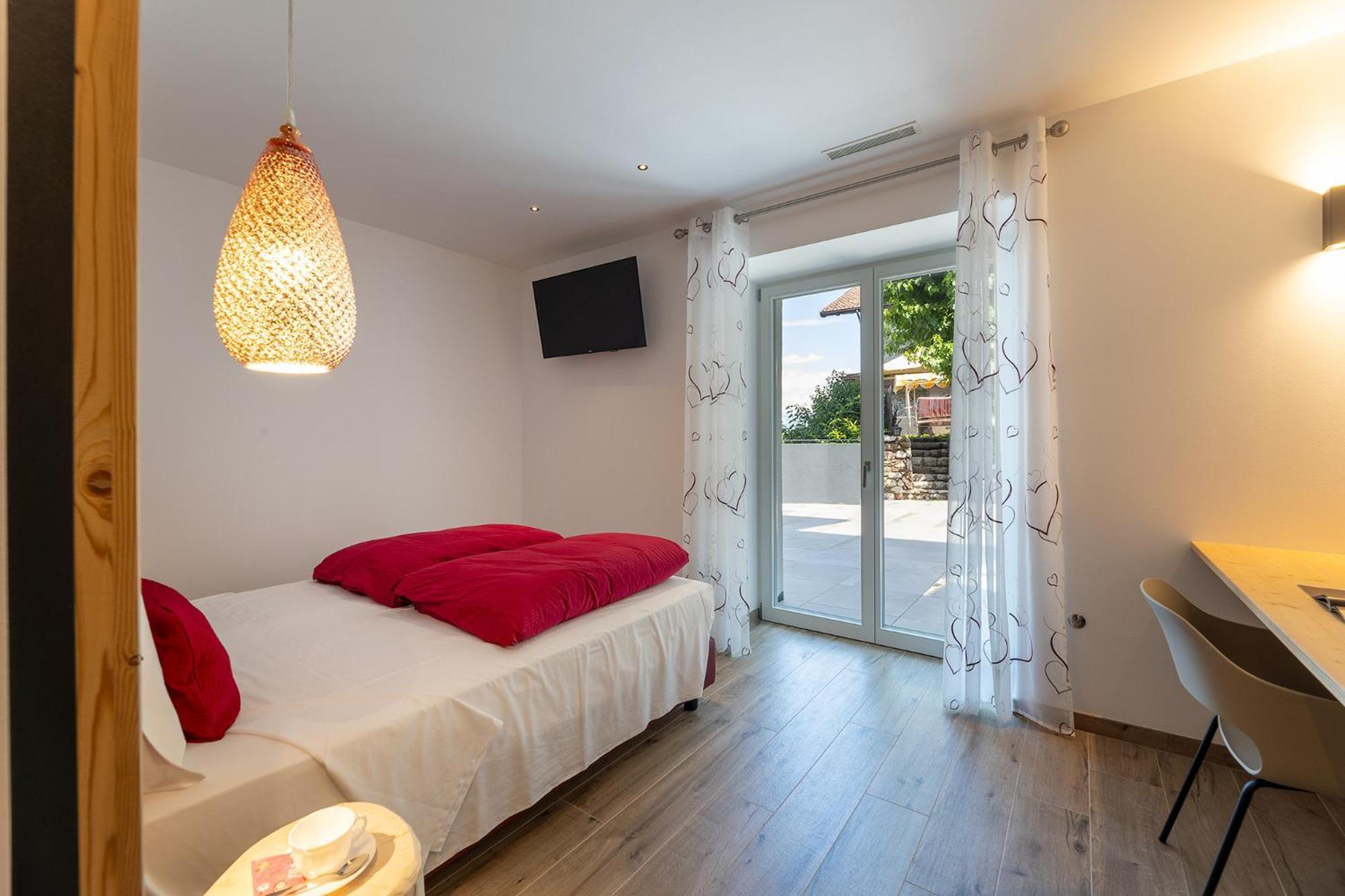 Hotel Alt Spaur Spormaggiore Exterior photo