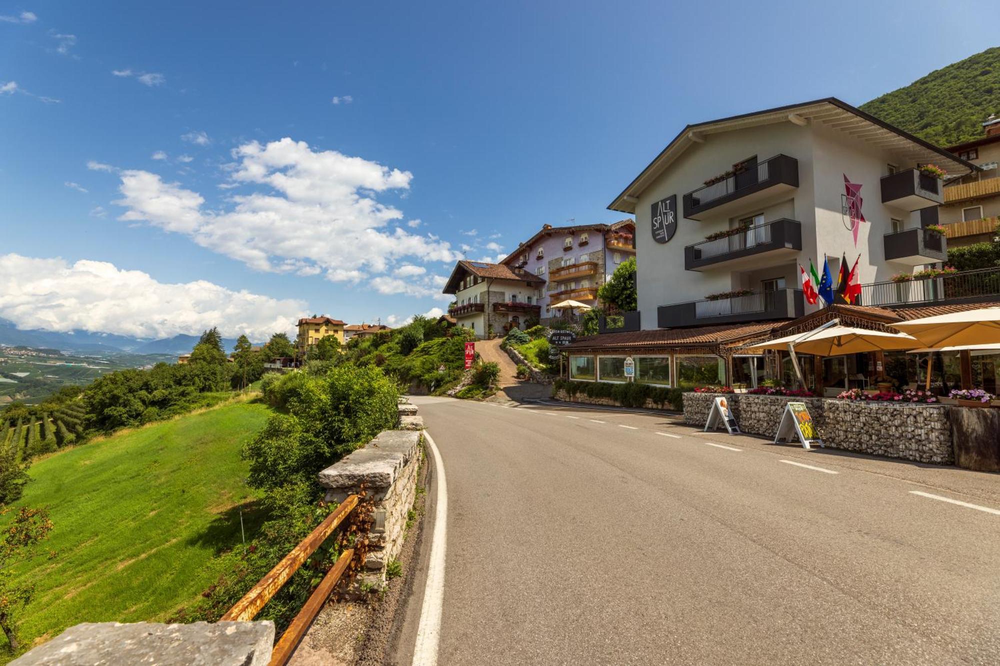 Hotel Alt Spaur Spormaggiore Exterior photo