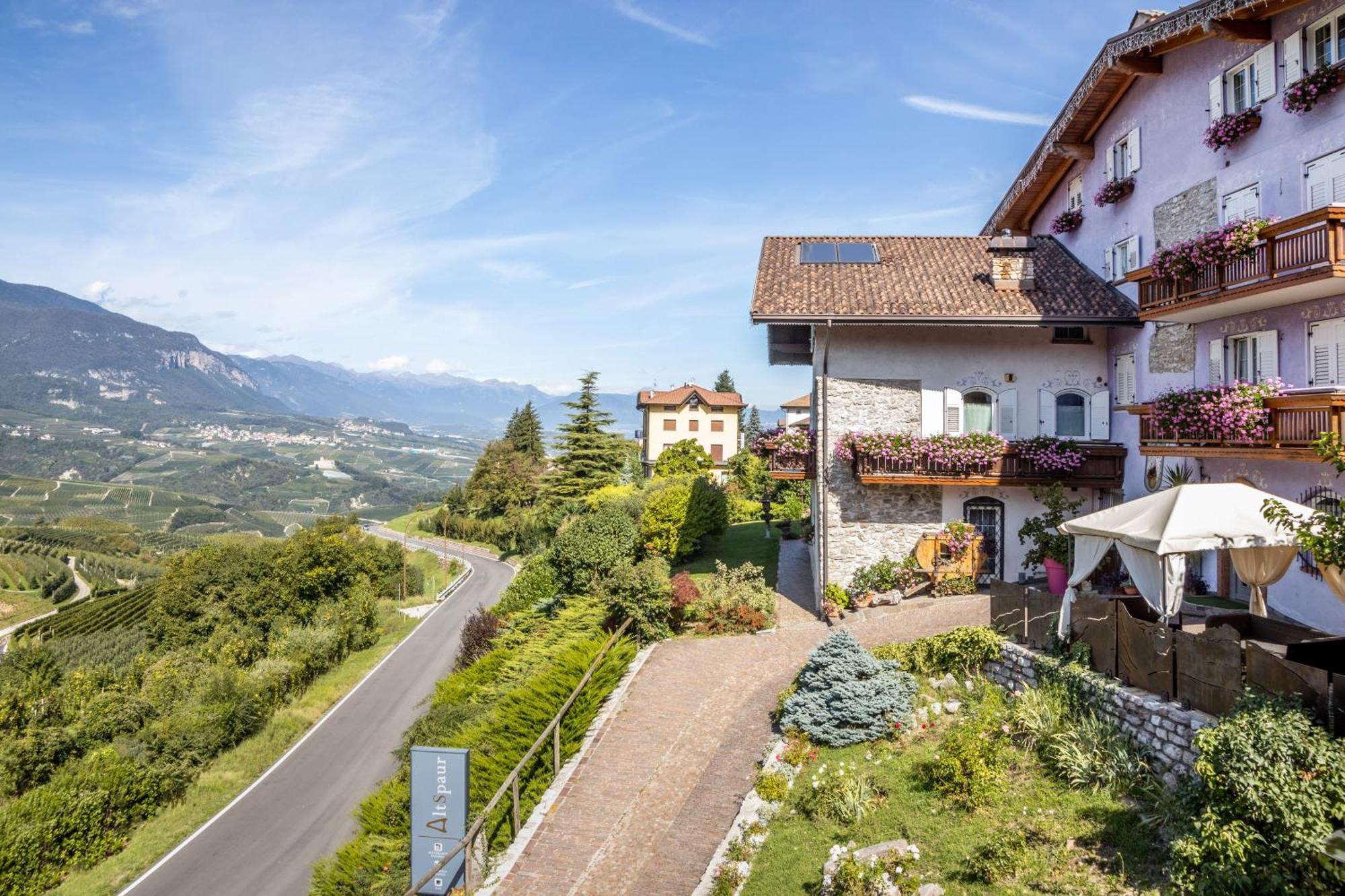 Hotel Alt Spaur Spormaggiore Exterior photo
